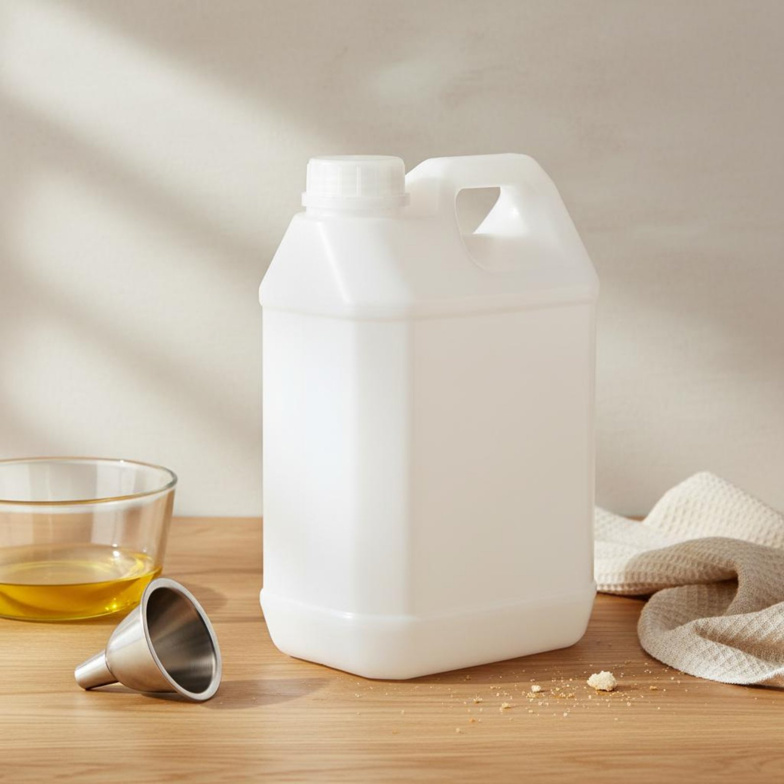 Food-Safe Plastic Jug Versatil - Food Storage And Containers review and price